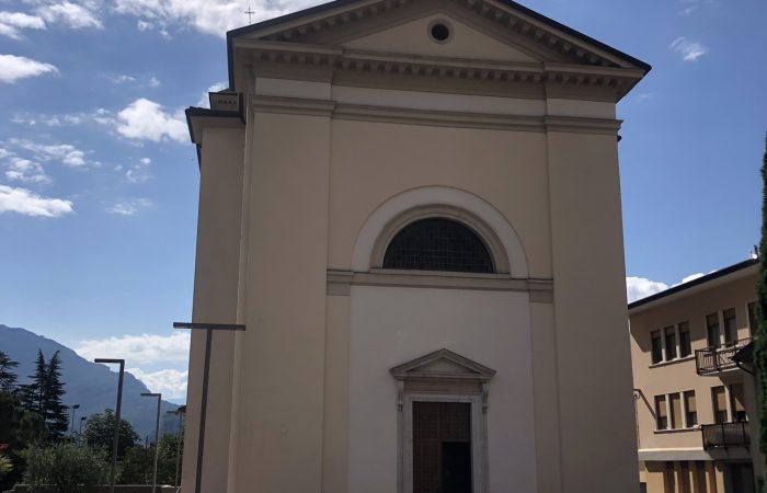Chiesa dell'Annunciazione di Maria, Varone