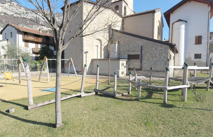 Parco Giochi Nago